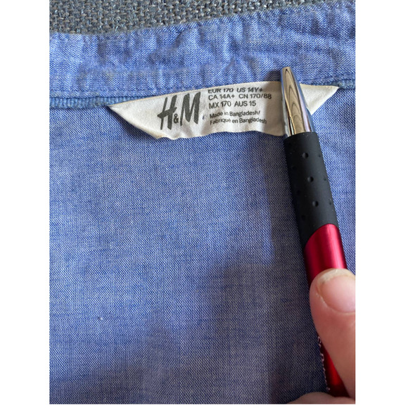 H&M button shirt Youth 14+ rounded collar long sleeves 3/4 roll up tab light - Picture 5 of 15